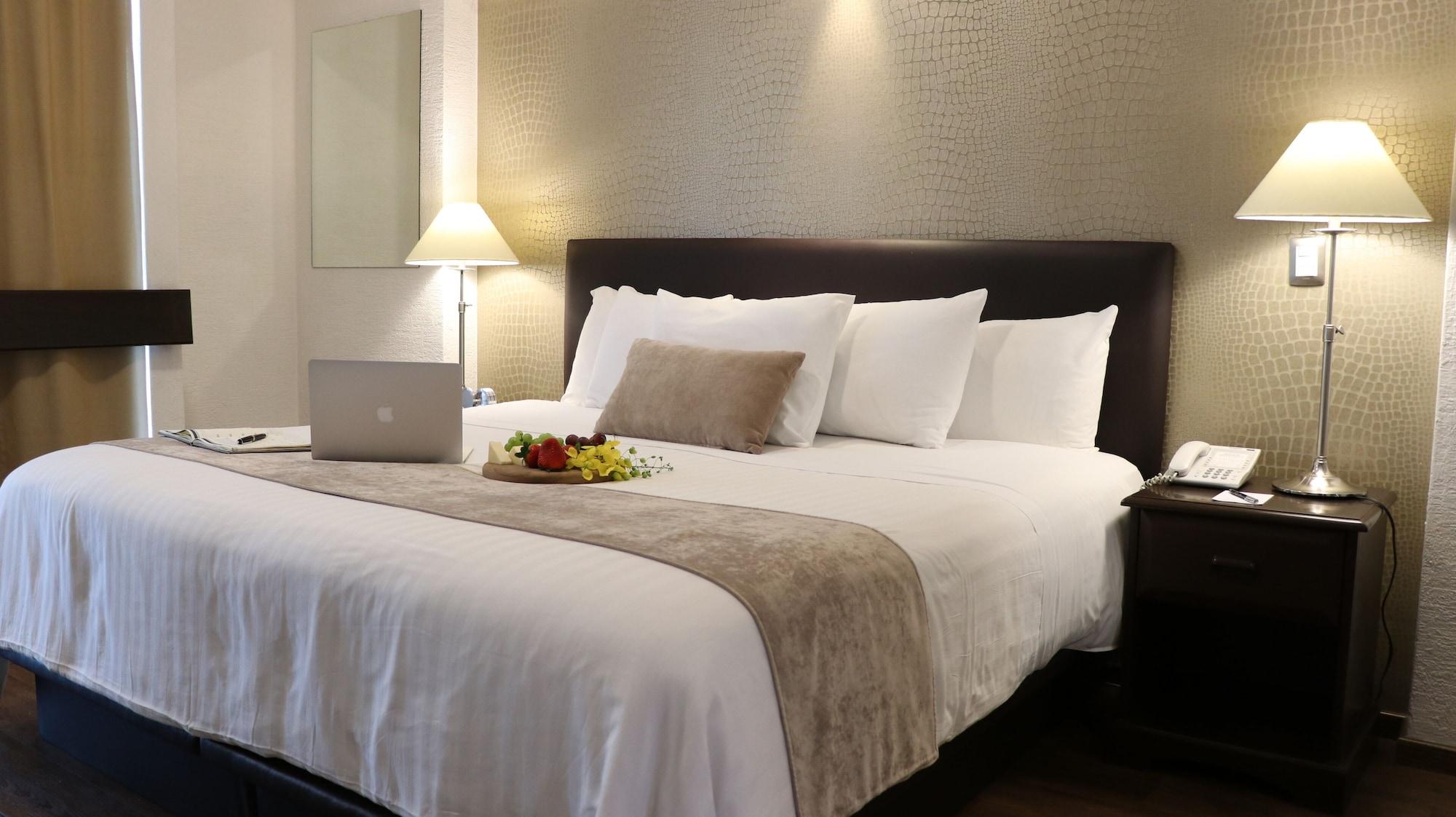 Meson Ejecutivo Guadalajara Minerva - Av Mexico Hotell Eksteriør bilde