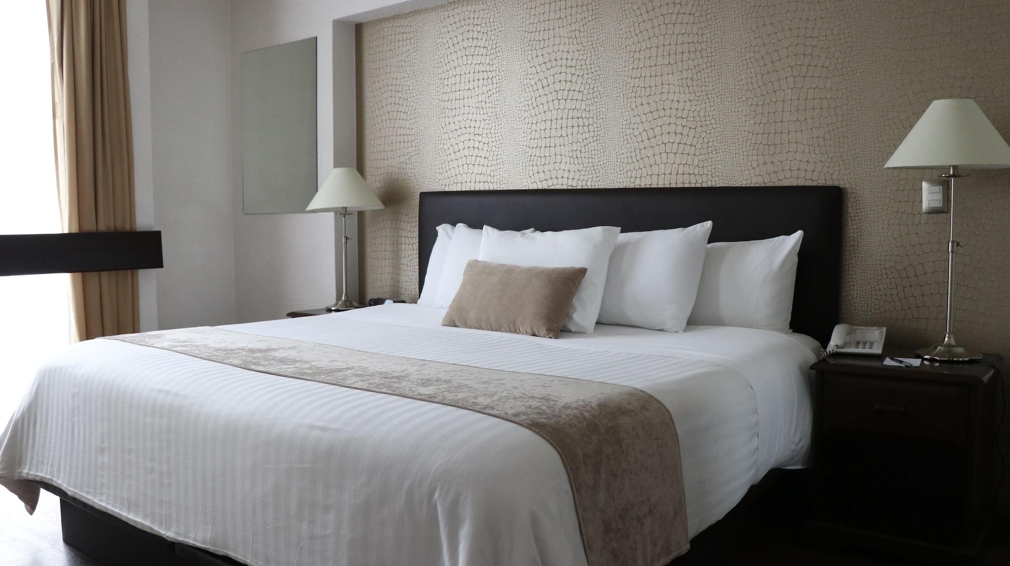 Meson Ejecutivo Guadalajara Minerva - Av Mexico Hotell Eksteriør bilde