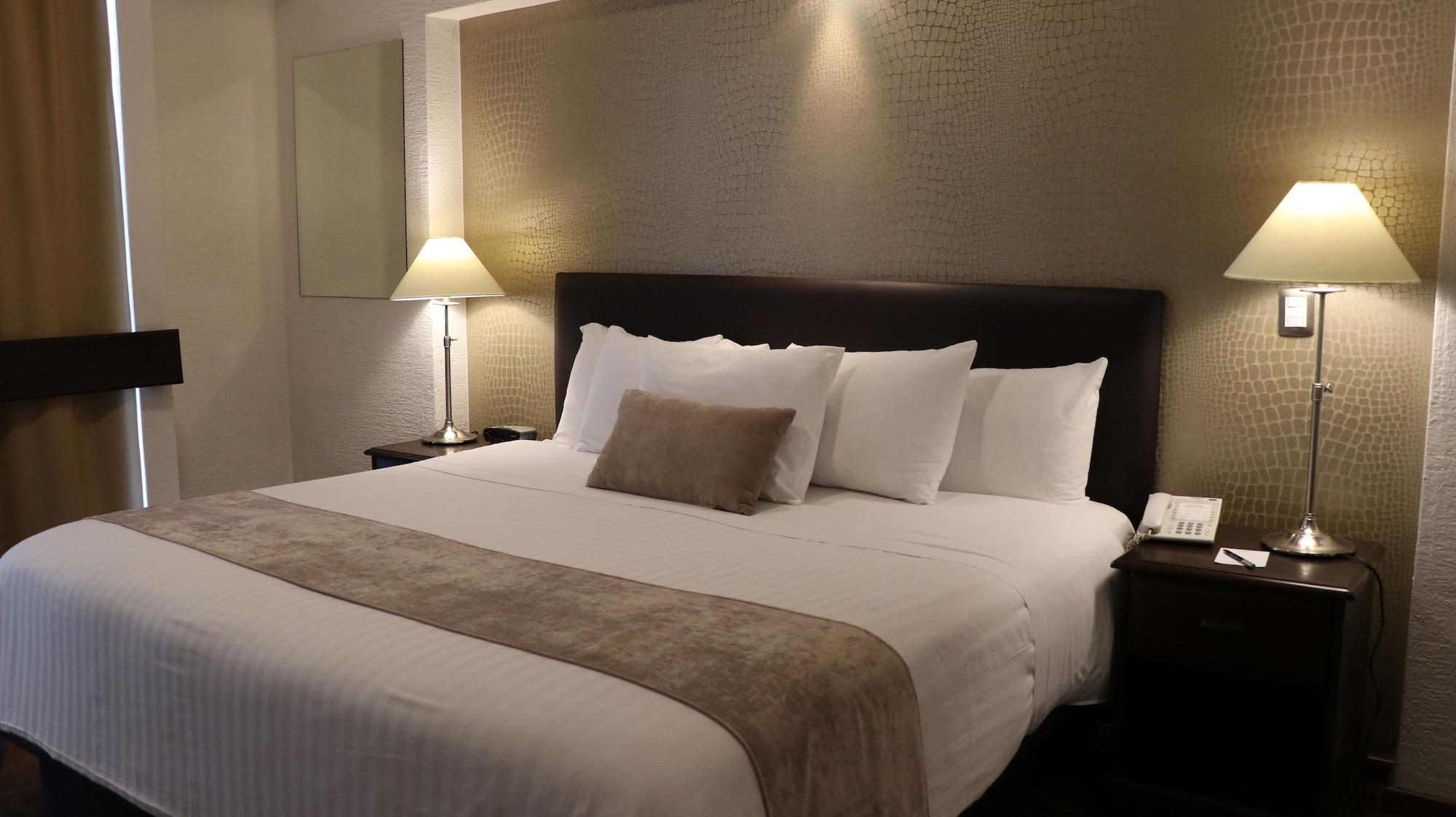 Meson Ejecutivo Guadalajara Minerva - Av Mexico Hotell Eksteriør bilde