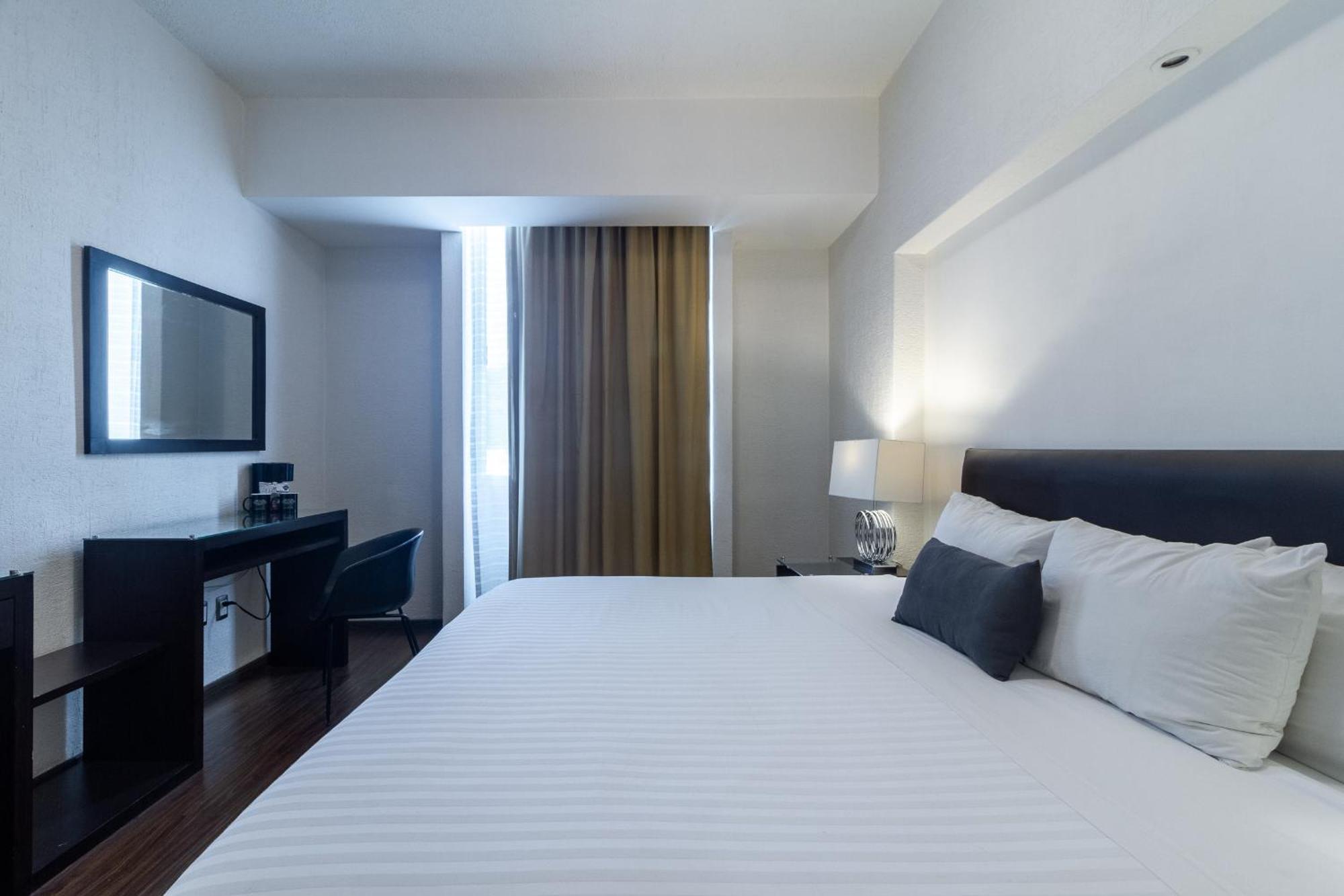 Meson Ejecutivo Guadalajara Minerva - Av Mexico Hotell Eksteriør bilde