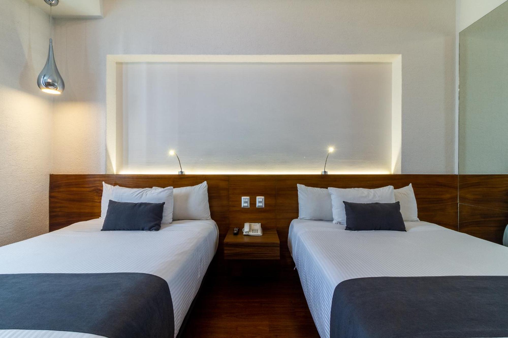 Meson Ejecutivo Guadalajara Minerva - Av Mexico Hotell Eksteriør bilde